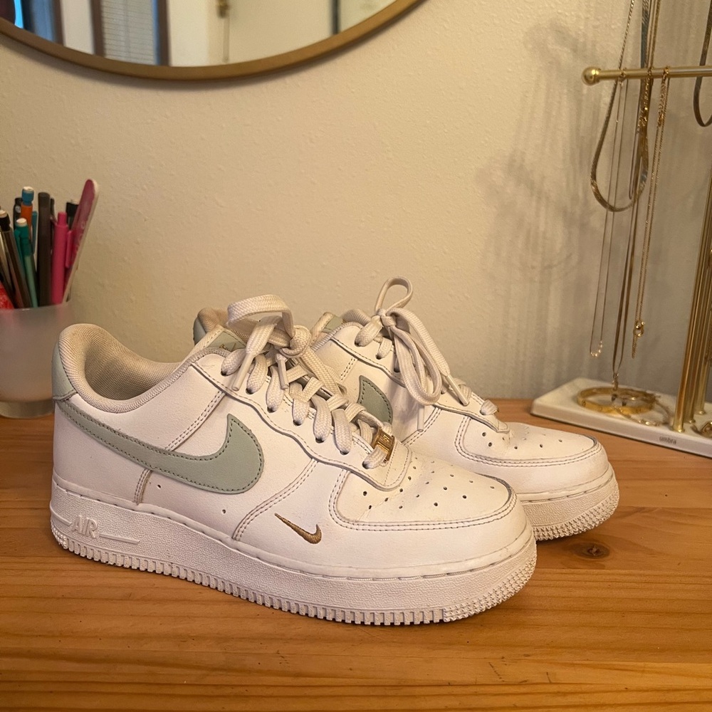 Nike White and Sage Green Sneakers with Gold Detail